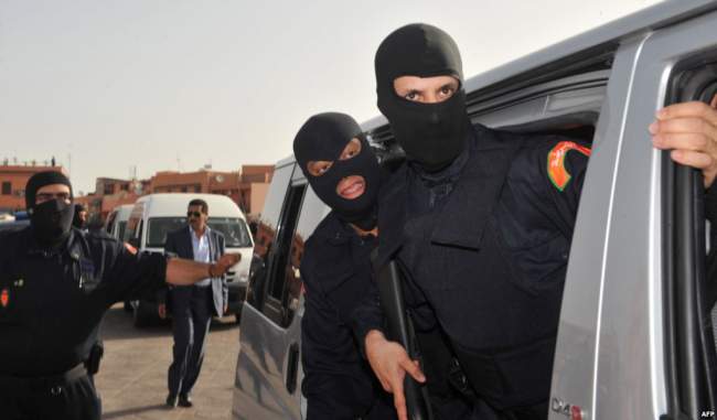 اعتقال 10 أشخاص في الدار البيضاء كانوا يخططون لتنفيذ عمليات إرهابية بتمويل "داعش" 